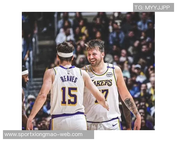 八村塁谈与东契奇的友谊：自然相处让我忘记他比我年轻